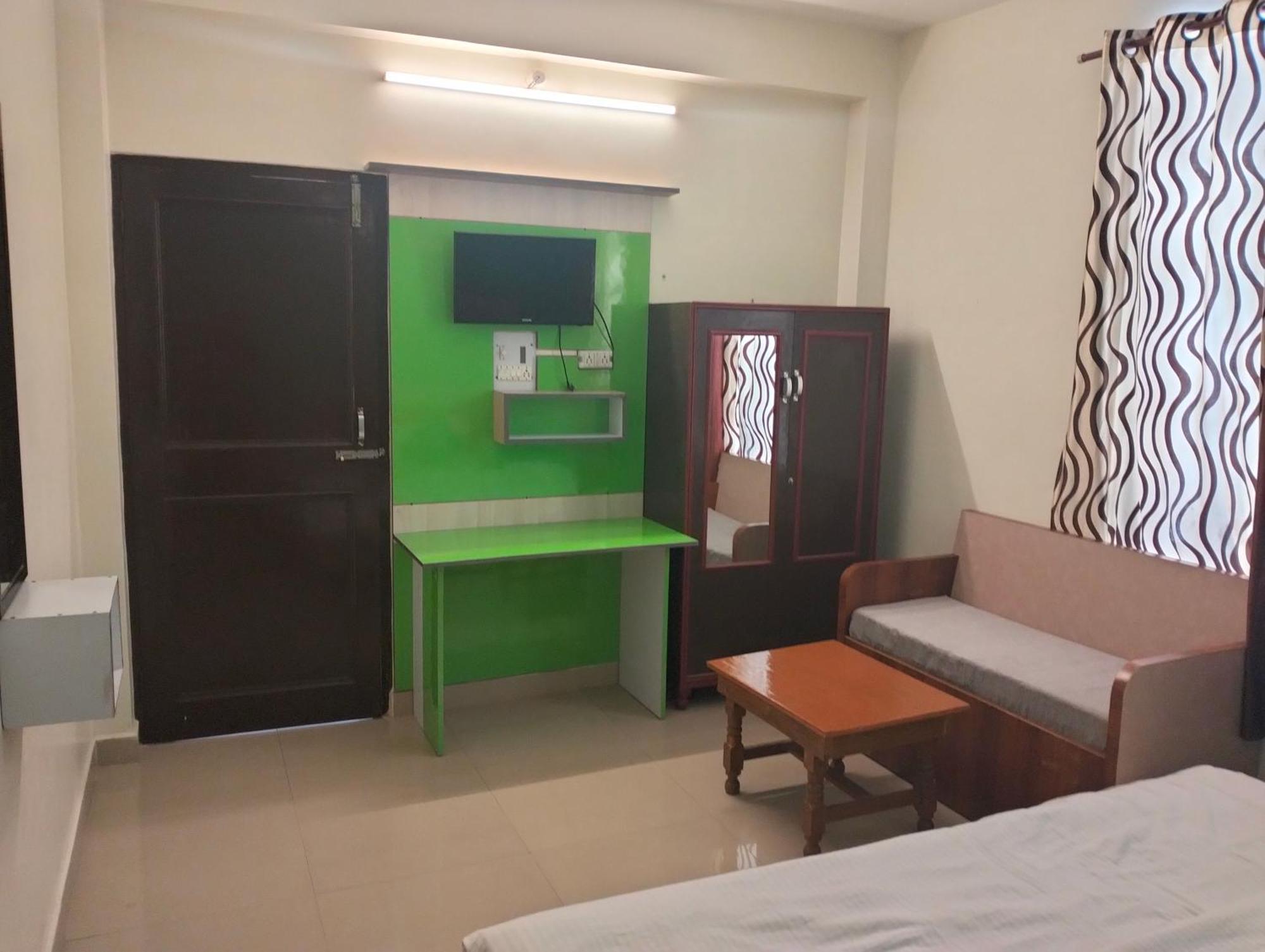 Aman Inn Dharamshala Bilik gambar